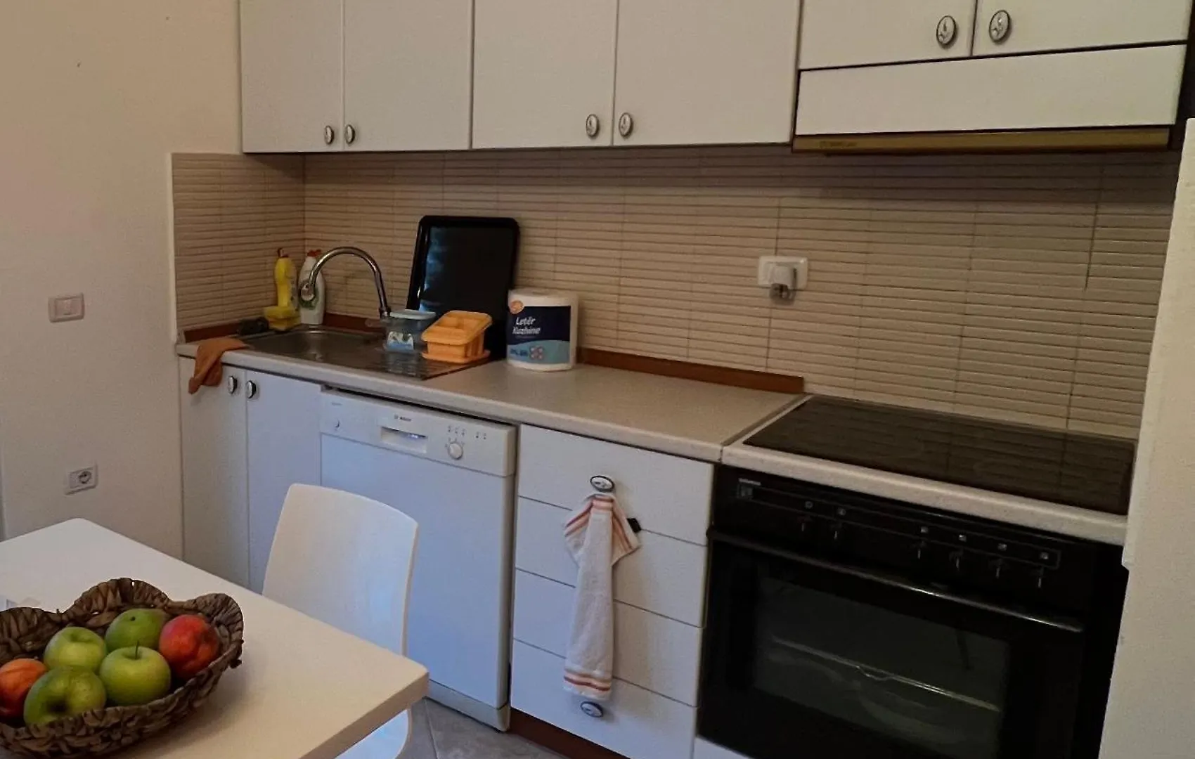 Cozy Apartment With Balcony Golem  Albania